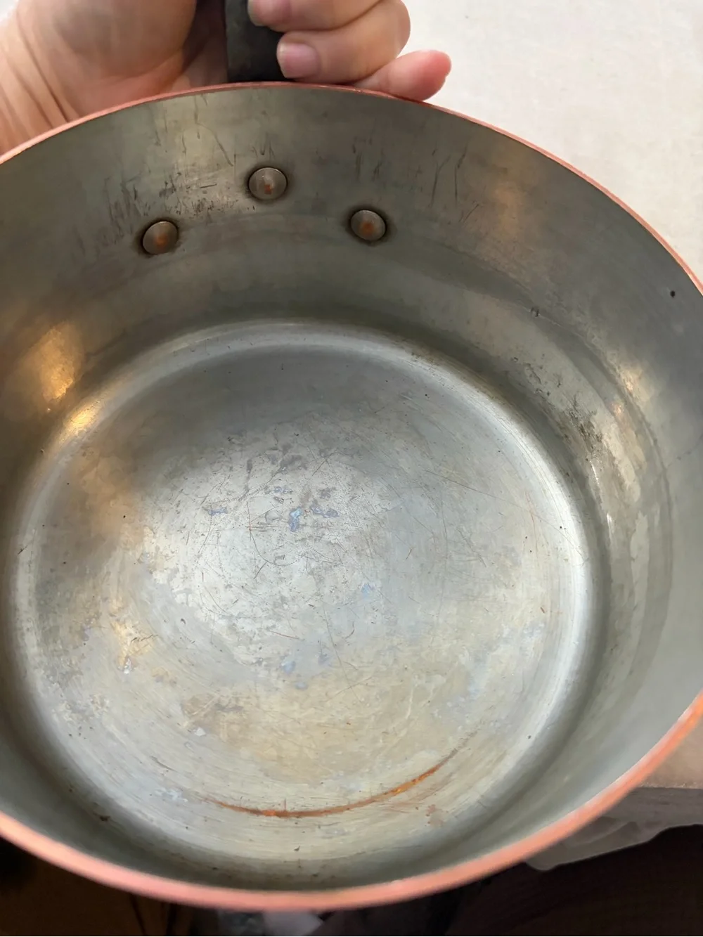 Hammered Copper Saucepan with Long Handle - Copper Finish